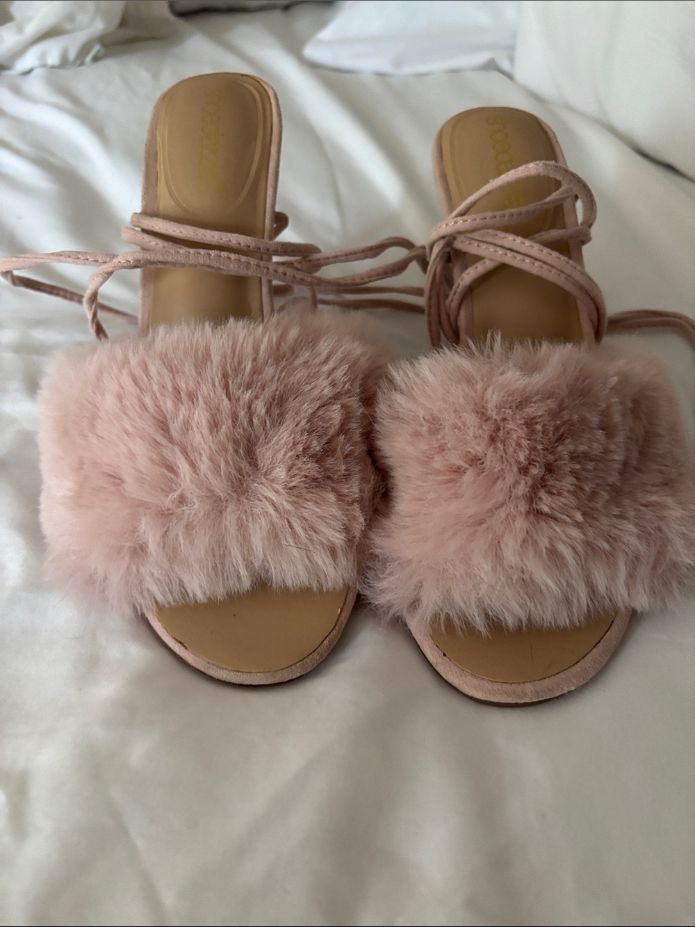 Shoe Dazzle Blush Pink Faux Fur Lace-Up Slide Sandals